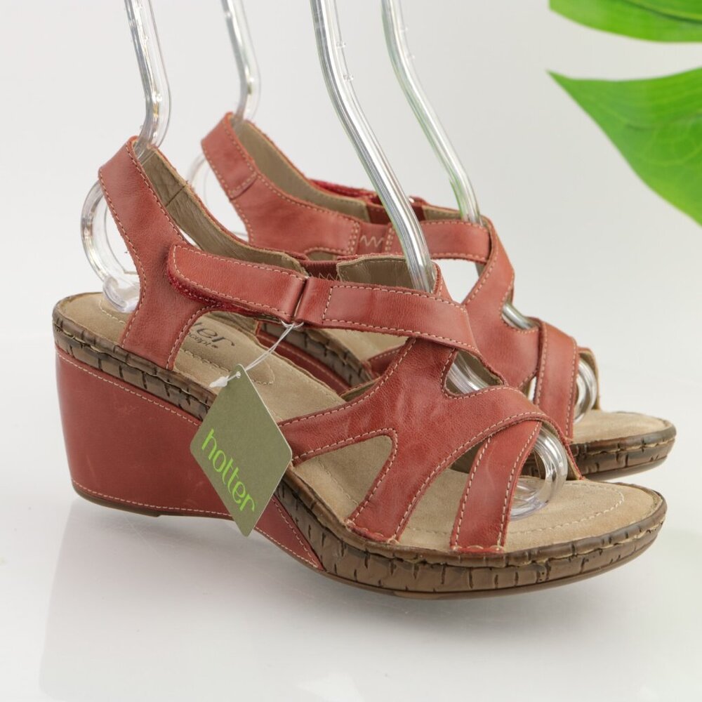 Hotter Womens Mellow Sandals Size 7.5 Red Leather Wedge Heel Strappy Slingback